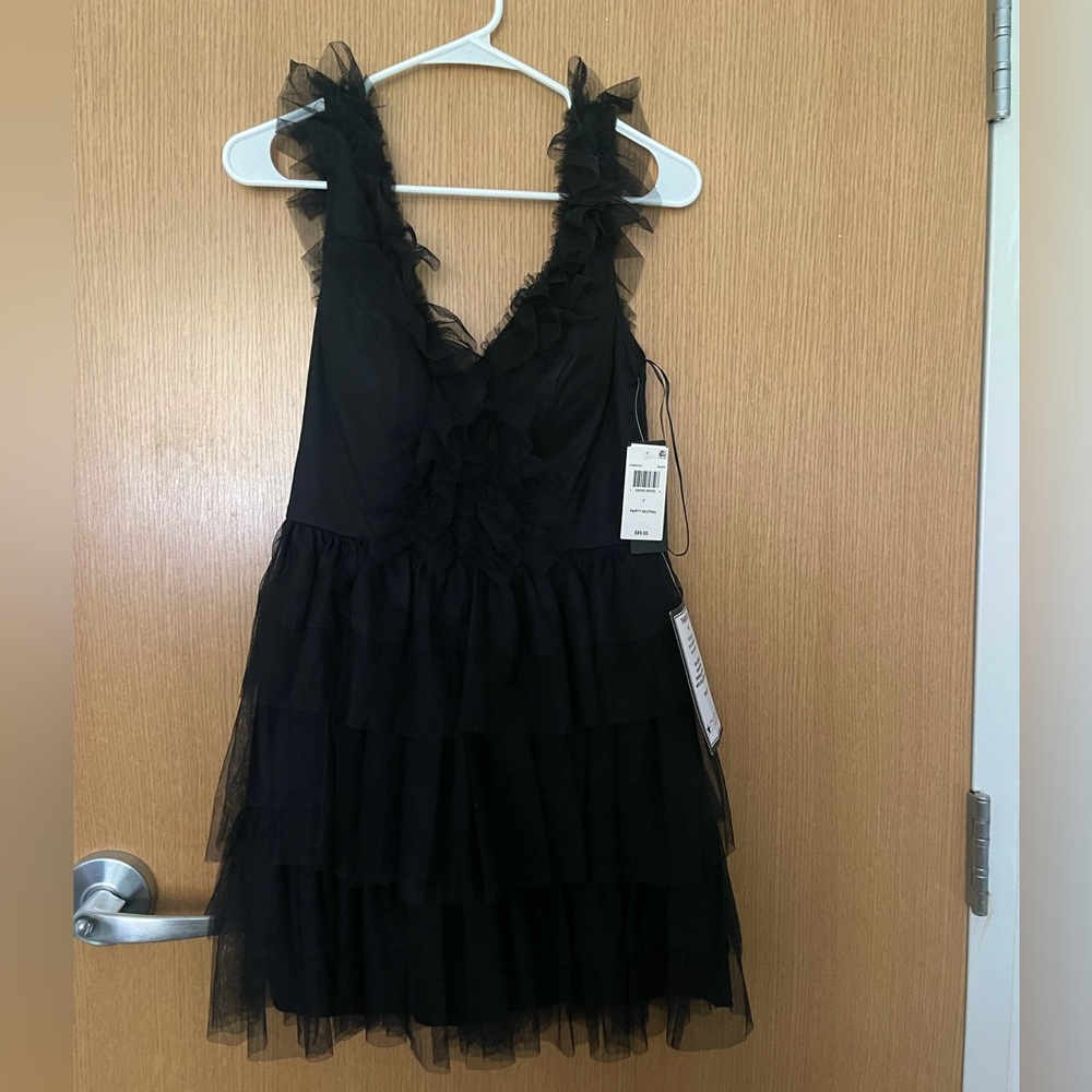 City Studio’s Black Dress